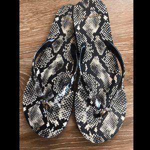 NWOT | Tory Burch Snake Print Sandals